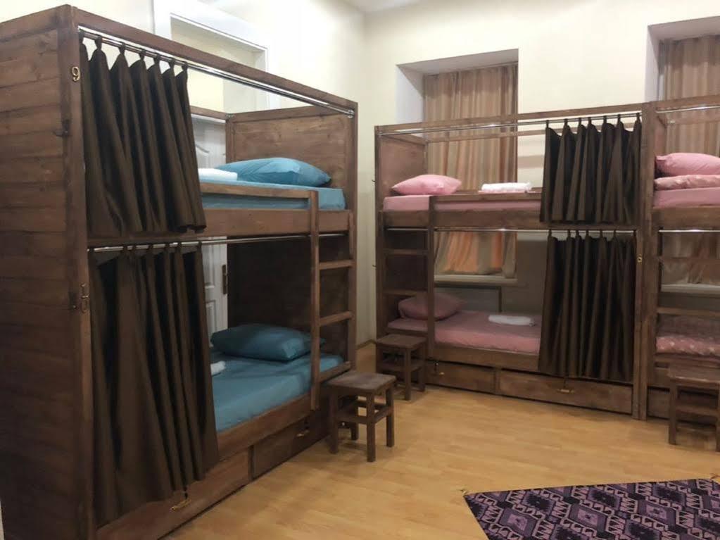 Capital Hostel Baku Eksteriør bilde